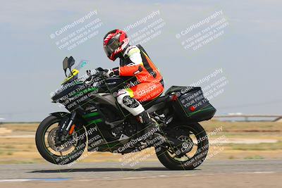 media/Sep-10-2023-Pacific Track Time (Sun) [[44210541ad]]/Group B/1220pm (Wheelie Bump)/